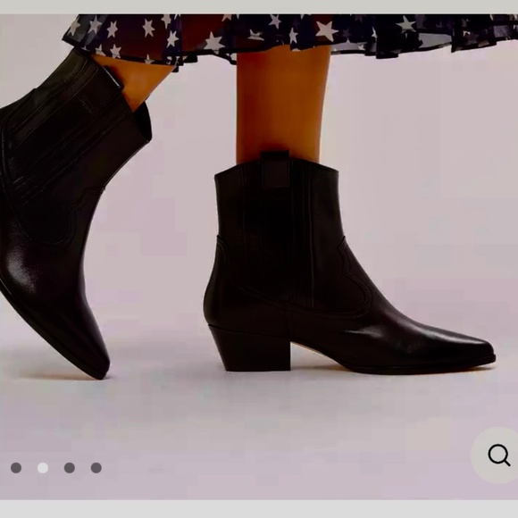 LK Bennett Shoes - LK Bennett black leather ankle boots